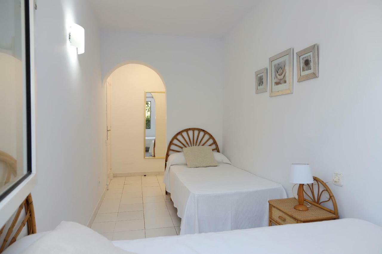 Amanecer En Port D'Addaia Apartment Es Mercadal Ngoại thất bức ảnh